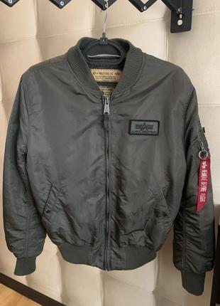 Alpha industries бомбер альфа