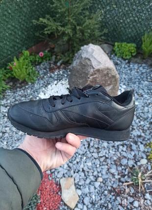 Женские оригинальные кроссовки reebok classic leather6 фото