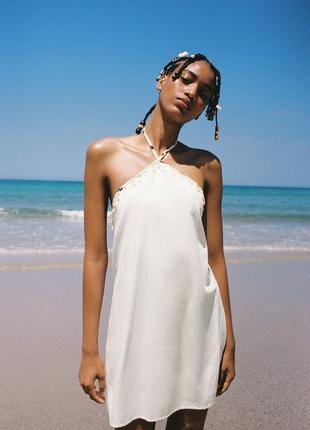 Платье с льном молочно-белое, украшено бисером от zara, размер m