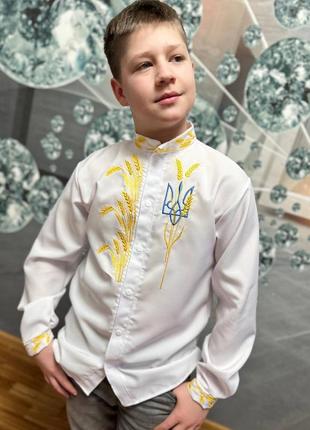 Рубашка вышиванка на мальчика "колосоки с гербом на кнопках" белый рост 116-164