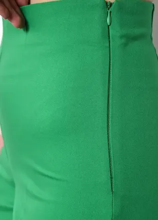Брюки жіночі зеленого кольору8 фото