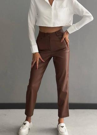 Женские кожаные брюки, модные брюки из экокожи черные, молочные, коричневые8 фото