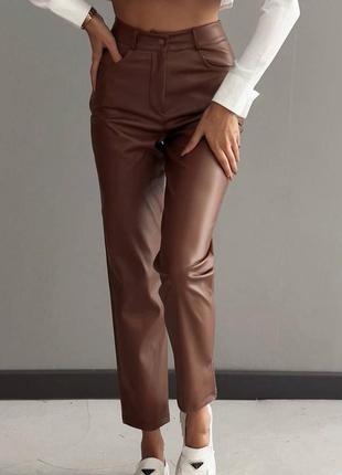 Женские кожаные брюки, модные брюки из экокожи черные, молочные, коричневые3 фото