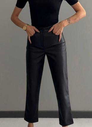 Женские кожаные брюки, модные брюки из экокожи черные, молочные, коричневые9 фото