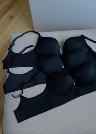 Гладкий безшовний бюстгальтер