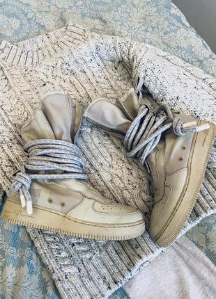 Высокие стильные бежевые кроссовки nike special field air force 1 hi rattan1 фото