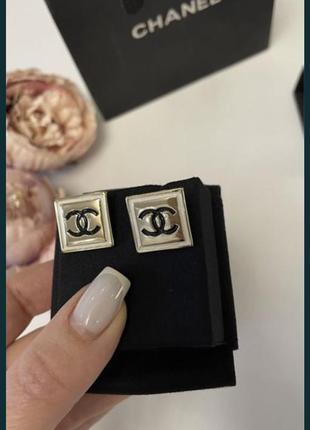 Серги пусеты chanel оригинал