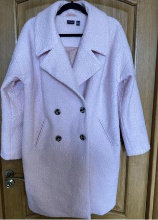 В новом состоянии модное пальто под барашка шерсть и полиэстер 48 р