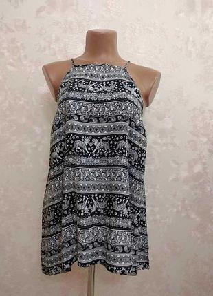 Удлинённая женская блуза,майка в черно.белый орнамент