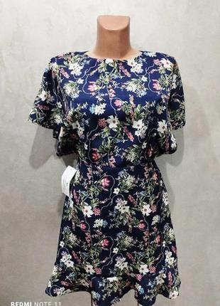 Шикарная модель платья в цветочный принт британского бренда ax paris. новая, с биркой1 фото