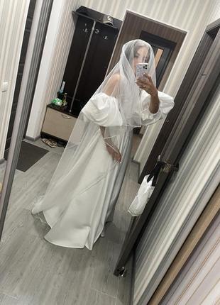 Продам свадебное платье