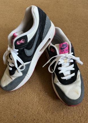 Кросівки жіночі nike air max