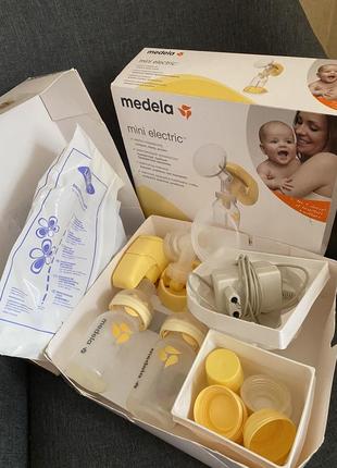 Електричний молоковідсмоктувач medela mini electric