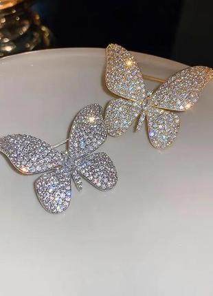 Брошка розкішний метелик зі стразами