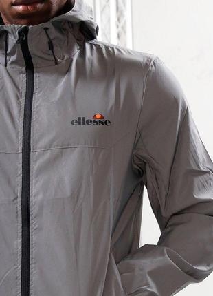 Вітровка ellesse