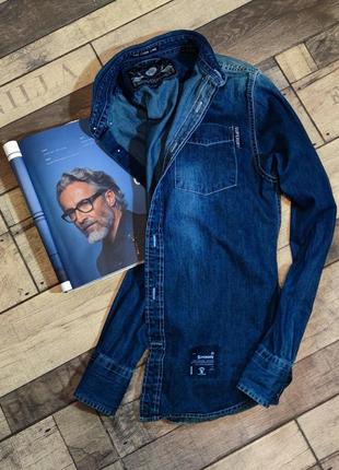 Чоловіча джинсова сорочка superdry в синьому кольорі розмір l4 фото