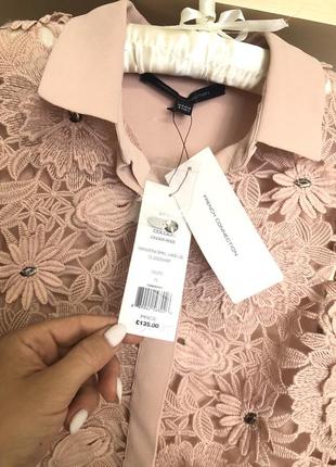 Дуже красива блузка з мереживом3 фото