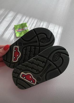 Шльопки для басейна sahab