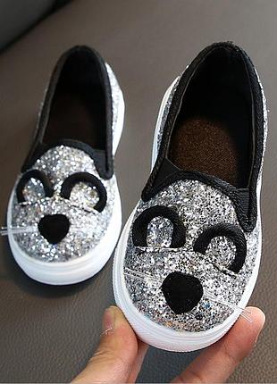 Яркие мокасины,кеды на девочку