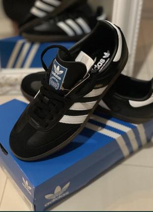 Кроссовки adidas sourcing samba
