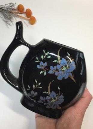 Бюветниця напувалка чашка з носиком кухоль для мінеральної порцеляни н4266 чорна  красива річ з широ