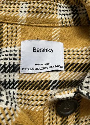 Bershka продам утеплену рубашку5 фото