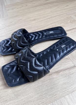 Шлепанцы zara