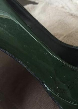 Туфли лодочка лаковые zara темно зеленые4 фото