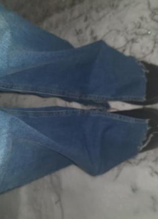 Джинсы клеш с необработанным крае,джинсы клеш7 фото