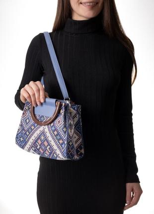 Велика сумочка клатч з  вишивкою та косметичкою в комплекті3 фото