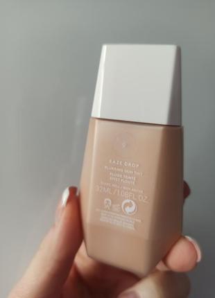 Тоналтная основа -тинт fenty beauty eaze drop blurring skin tint2 фото