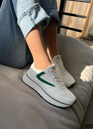 Белые зеленые женские кроссовки на высокой подошве утолщенной3 фото
