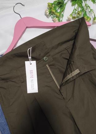 Стильные лёгкие брюки хаки со скидкой и карманами пояс с отворотом2 фото