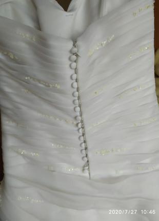 Свадебное платье со шлейфом3 фото