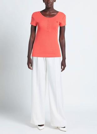 Коралова футболка в рубчик guess