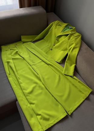 Костюм (пиджак и штаны палаццо)5 фото