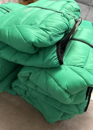 Reserved куртка простого кроя из стеганой ткани10 фото