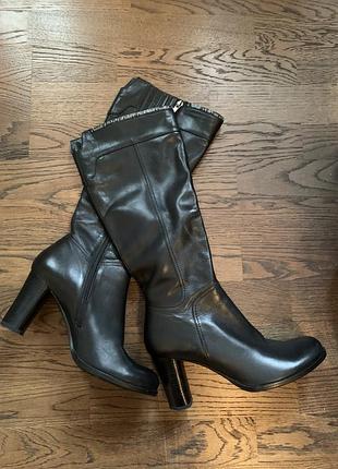 Жіночі шкіряні чоботи осінні весняні