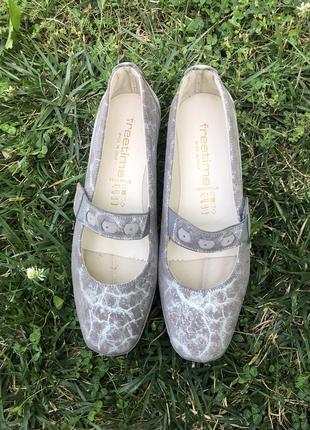 Фирменные туфли