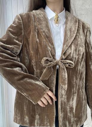 Нежный бархатный жакет винтаж винтажный пиджак amalfi laura ashley горчичный золотой завязывается на милый бантик3 фото