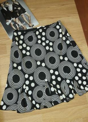 Супер обтягивающая красивая юбочка с рюшами по низу