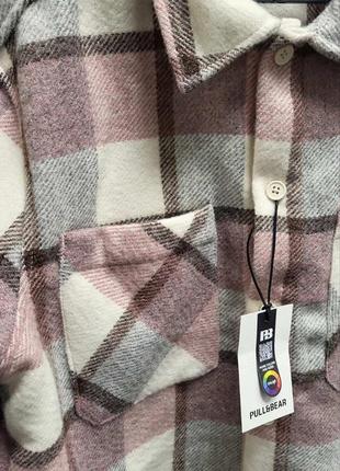 Плотная рубашка в клетку pull&bear - s, m, l подходит как унисекс