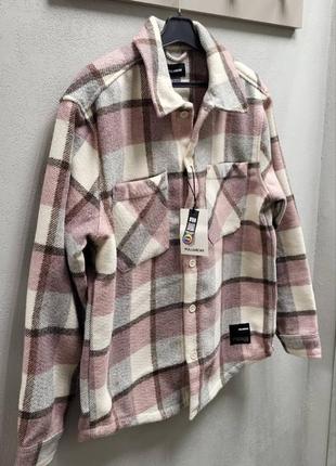 Плотная рубашка в клетку pull&bear - s, m, l подходит как унисекс