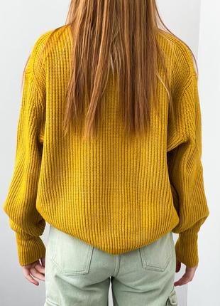 Объемный яркий свитер3 фото