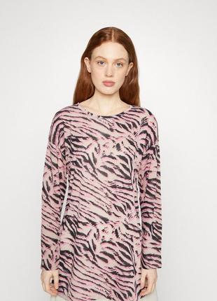 Джемпер в анималистический принт m&s 22