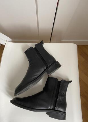 Черные ботинки mango, эко кожа ботинки h&amp;m челси zara2 фото