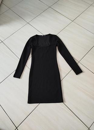 Черное платье трикотажное zara