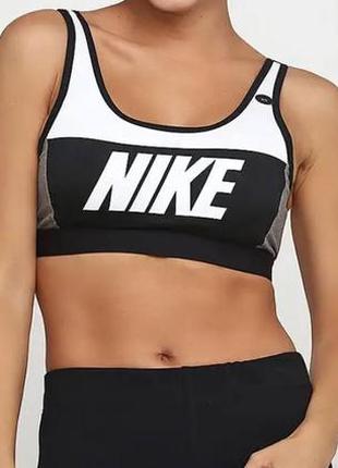 Спортивный топ nike1 фото