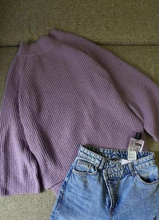 Вʼязаний светр з завищеним горлом у  лавандовому кольорі primark
