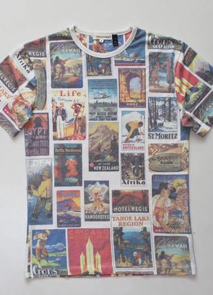 Класна футболка с мульти-принтом постерів від topman